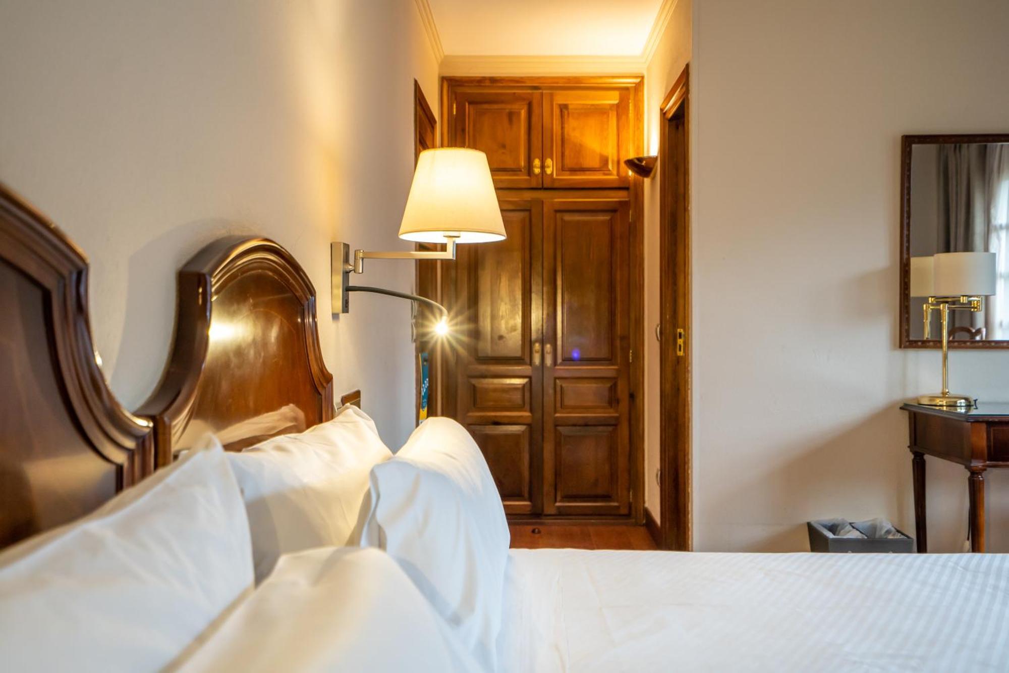 Abba Xalet Suites Hotel Sispony Εξωτερικό φωτογραφία